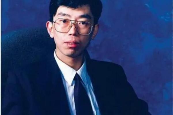 史玉柱谈公司取名,史玉柱创立的品牌